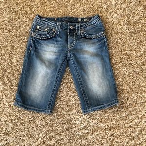 Miss Me Bermuda shorts